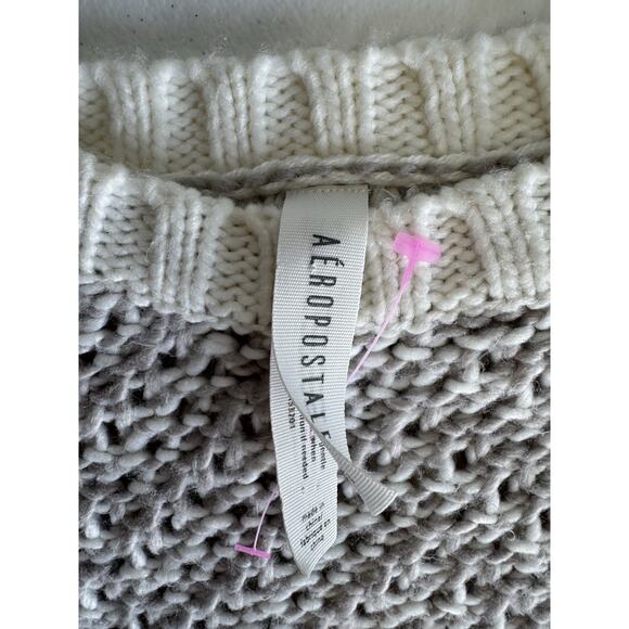 3 for $9 Aeropostale Knit Sweater S Gray and Cream Hi Low hem - Picture 4 of 6